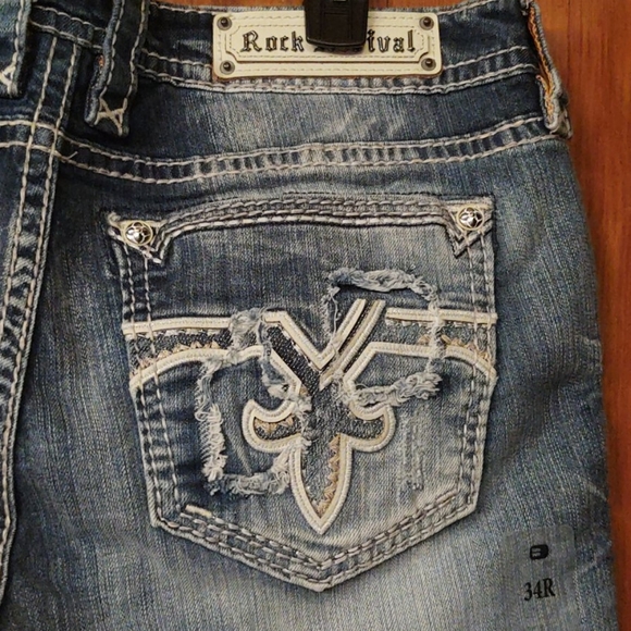 BRAND NEW/ TAGS INTACT Rock Revival skinny jeans - Picture 2 of 11
